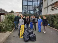 Waste collection day around the Clinique Pasteur